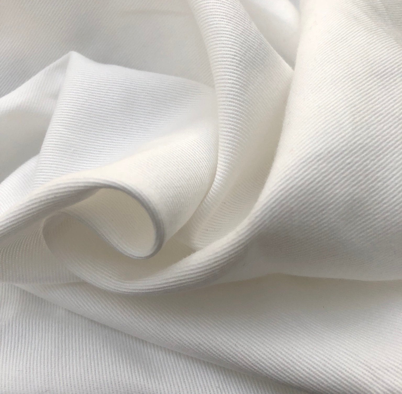 60 100 Organic Cotton Twill 6 OZ White Apparel & Woven Fabric By the Yard