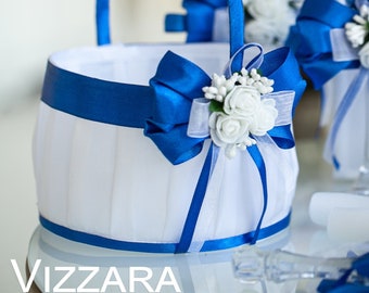 Flowers girls baskets White and Royal blue weddings Basket flower girls White and Royal blue wedding Flower girl basket White and Royal blue