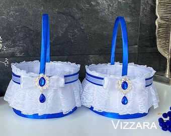 Flower girl basket Royal blue and white weddings Basket flower girls Royal blue and white wedding Flowers girl basket Royal blue wedding