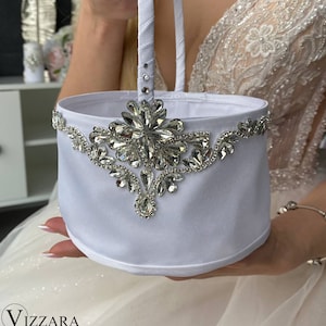 Flower girl basket White wedding, Personalized, Wedding basket Rhinestones, Basket White wedding, Bridal Basket White, Flower basket White