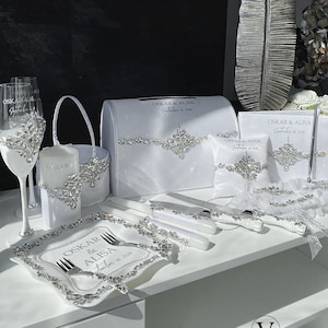 Casamento branco e prateado, casamento personalizado, óculos de casamento de cristal, livro de convidados de casamento casamento branco, caixa de cartão strass, travesseiro branco