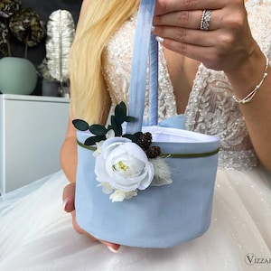 Kosz dla dziewczynki z kwiatami Dusty blue wedding, Kosz na kwiaty Dusty blue, Spersonalizowany, Kosz ślubny Blue wedding, Kosz dla dziewczynki z kwiatami Blue wedding