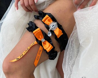 Juego de 2 ligas de boda negras y naranjas, personalizadas, ligas de boda de Halloween, juego de ligas de novia negras para boda, regalo para novia