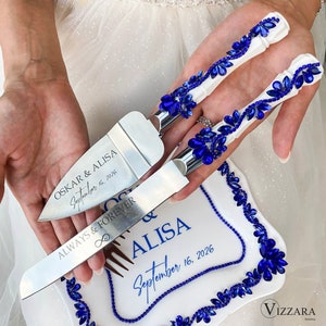 Cake cutting set White and royal blue wedding, Wedding cake server set White and royal blue wedding, Personalized, Wedding serving set Blue