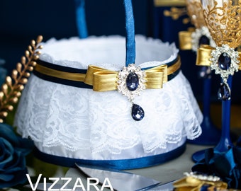 Flowers girls baskets Navy blue and gold weddings Basket flower girls Navy blue and gold wedding Flowers girl baskets Navy blue wedding