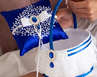 Wedding ring pillows and basket flower girls Royal blue and white weddings Flower girl basket and ring bearer pillow Royal blue weddings