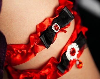 Wedding garters Set of 2 Red and black weddings Personalized Garters for wedding Red and black weddings Garter wedding set Red weddings