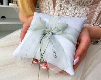 Almohada portadora de anillo boda verde salvia, personalizada, almohada de anillo de boda boda blanca y verde salvia, regalo para pareja, almohada de boda verde