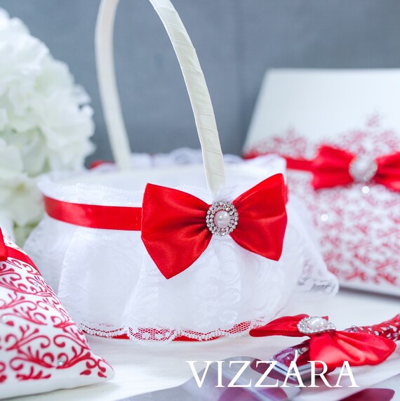 red and white flower girl baskets