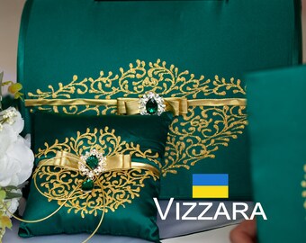 Card box wedding Emerald green and gold weddings Box wedding card Green and gold weddings Personalized Wedding card box Green wedding
