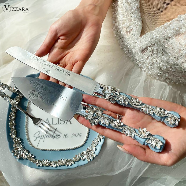 Cake server set Dusty blue wedding, Cake cutting set Blue wedding, Personalized, Wedding cake cutter Dusty blue wedding, Gift for couple Cake Serving Set