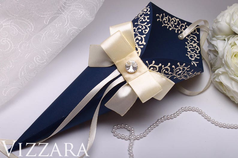 10 Confetti cones Wedding Royal Blue Wedding set Holders Etsy