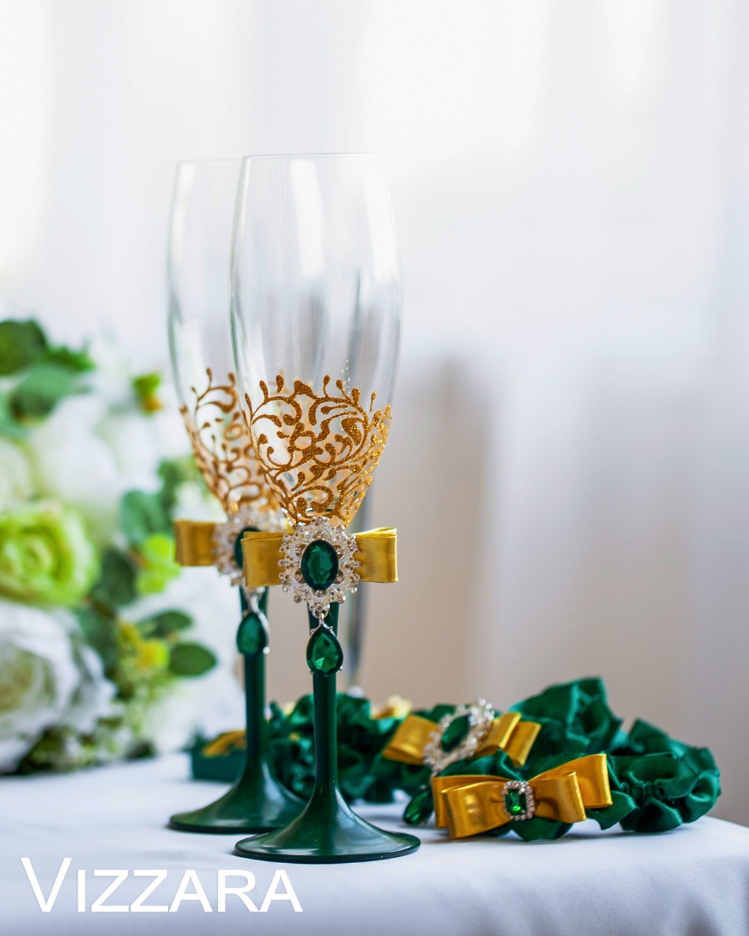 Champagne Glasses Set of 2 Emerald Green and Gold Wedding, Personalized