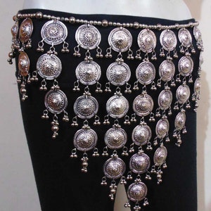 ベリーダンス　トライバル　メタルメダリオン　ボディチェーン Medallion belt belly dance - Etsy 日本