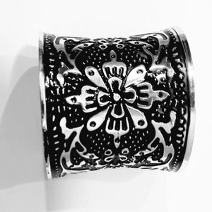 Silver Plated Oxidized Cuff Bracelet,Kuchi Cuff Bracelet,Ethnic Banjara Cuff Bracelet,Boho Cuff Bracelet,Belly dance Jewelry,Tribal Jewelry
