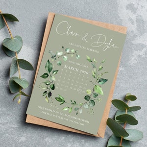Kalender bewaar de datumkaarten, moderne eucaluptus bewaar de datums met enveloppen, Gebladerte botanische bewaar onze datum, Salie groen, bloos ERGN103