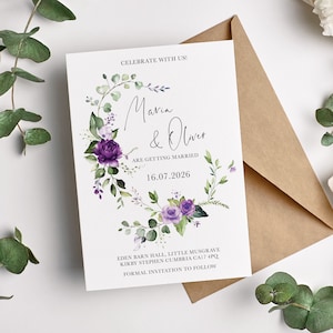 Paarse bloemen bewaren de datumkaarten, paarse bruiloft bewaren de avondkaarten, bloemen botanische bewaren de datumkranskaart PPEVG100