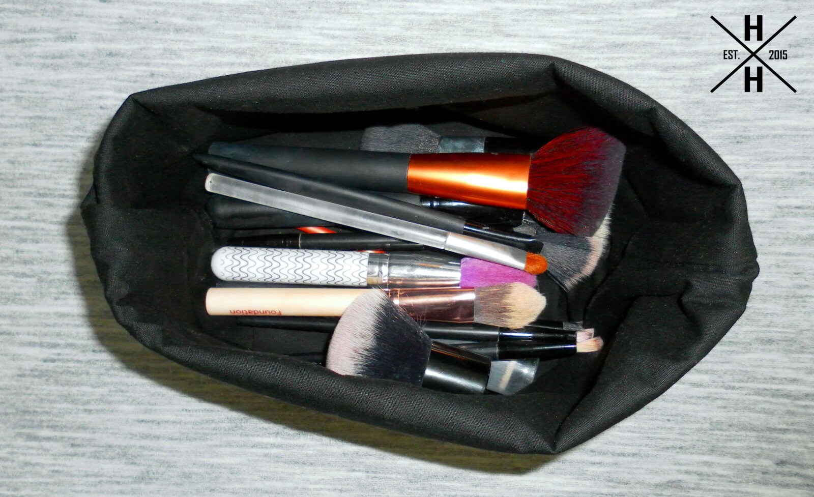 goth makeup case