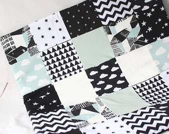 Play Mat Baby, Teal, Black & White, Sensory blanket, Montessori child, Baby Play Gym, Playmat, Scandinavian, Baby play mat pad, Nursery rug