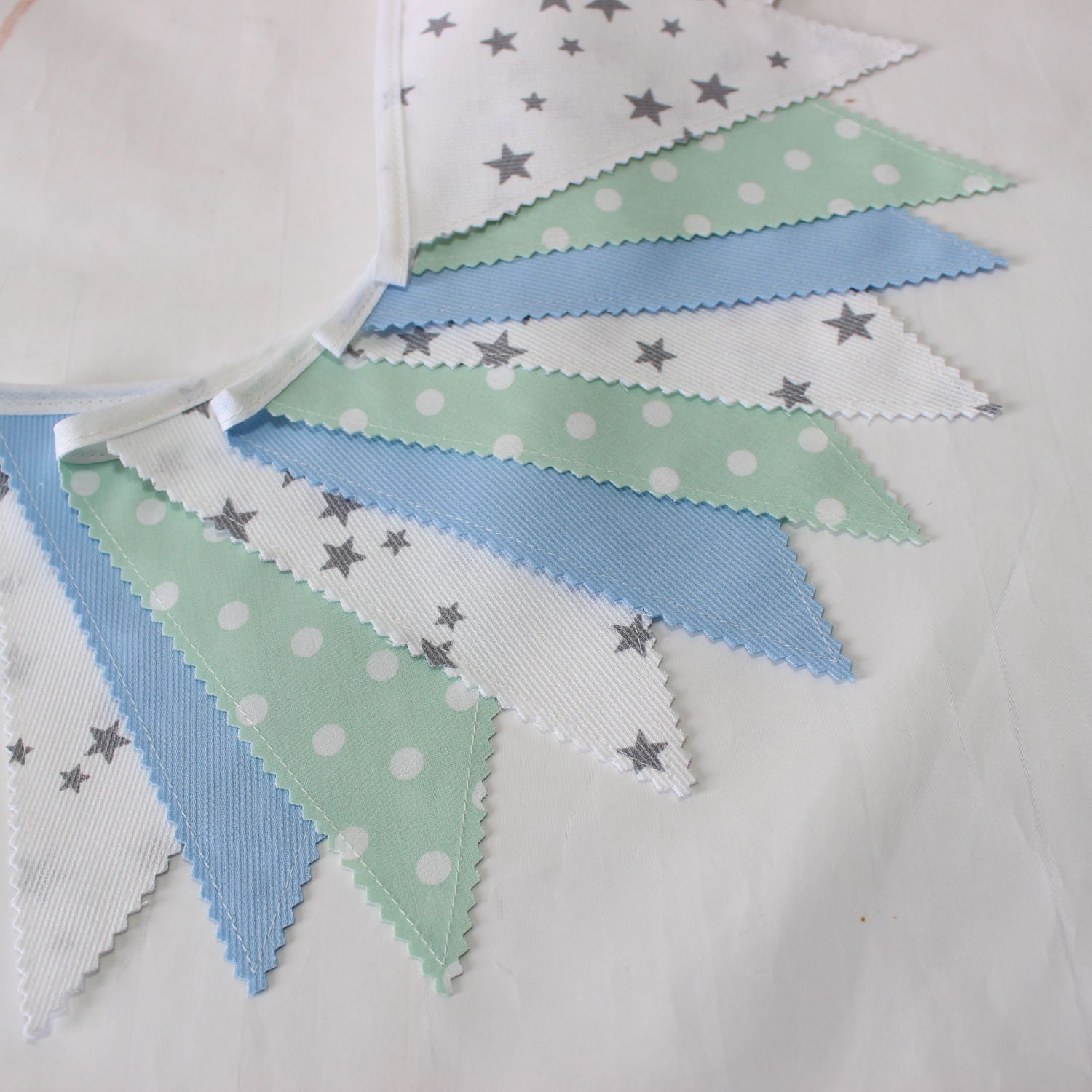 Guirlande de Fanions -Décoration Chambre Bébé -Vert d'eau -Blanc -Bleu- Banderole Tissu -Chambre Béb