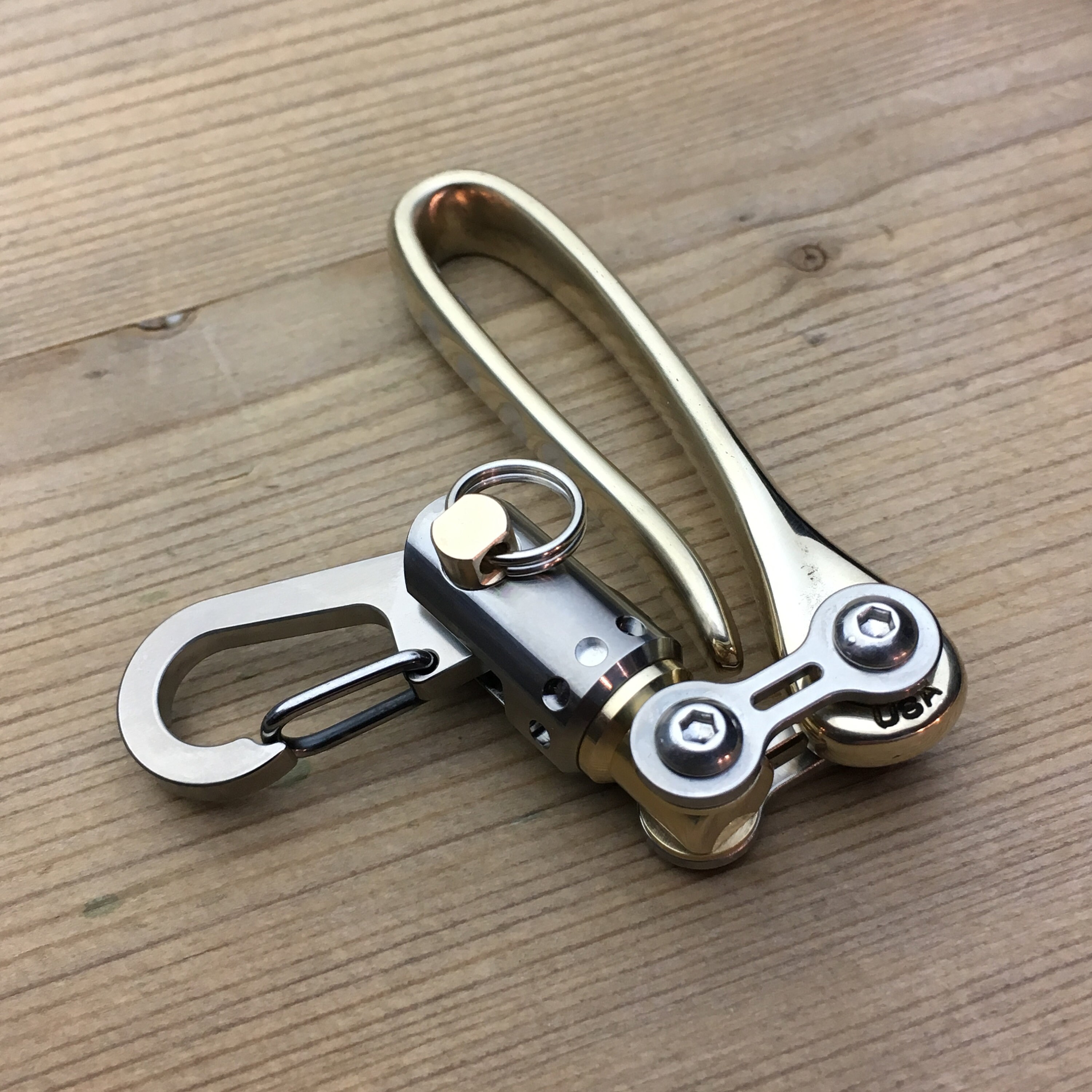 Suspension Clip by Jens Design (OneOff)