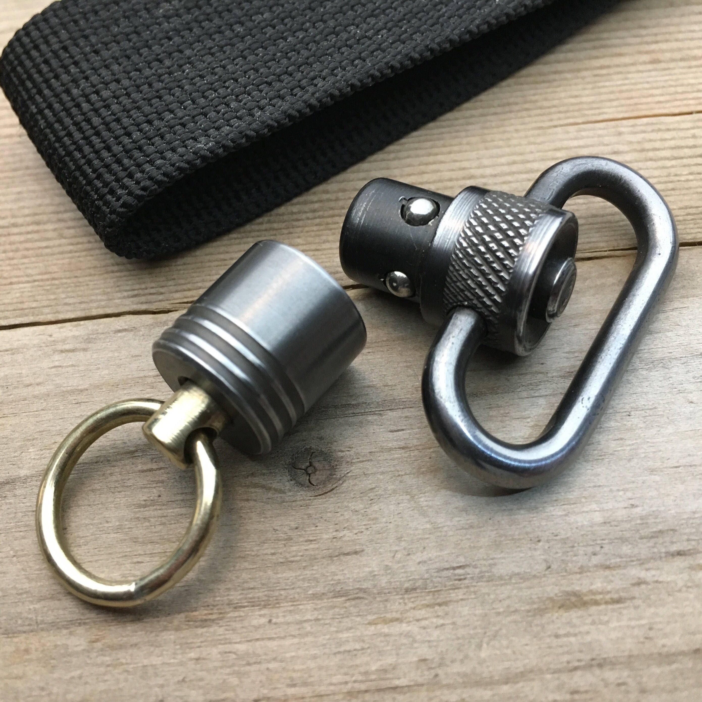 Quick detachable Swivel Connector Keychain