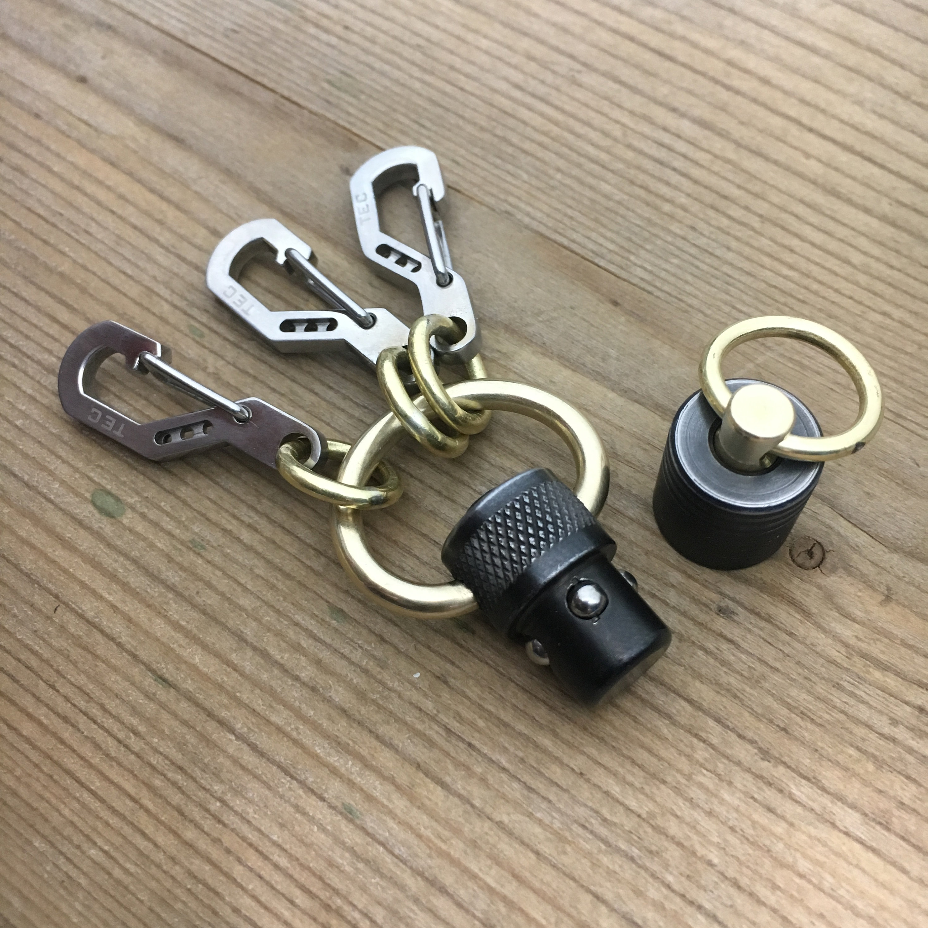 Quick detachable Swivel Connector Keyring / shotgun strap hinge