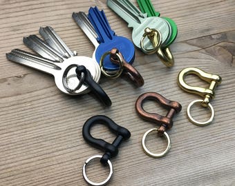Shackle / Grillete Omega Brass / Small