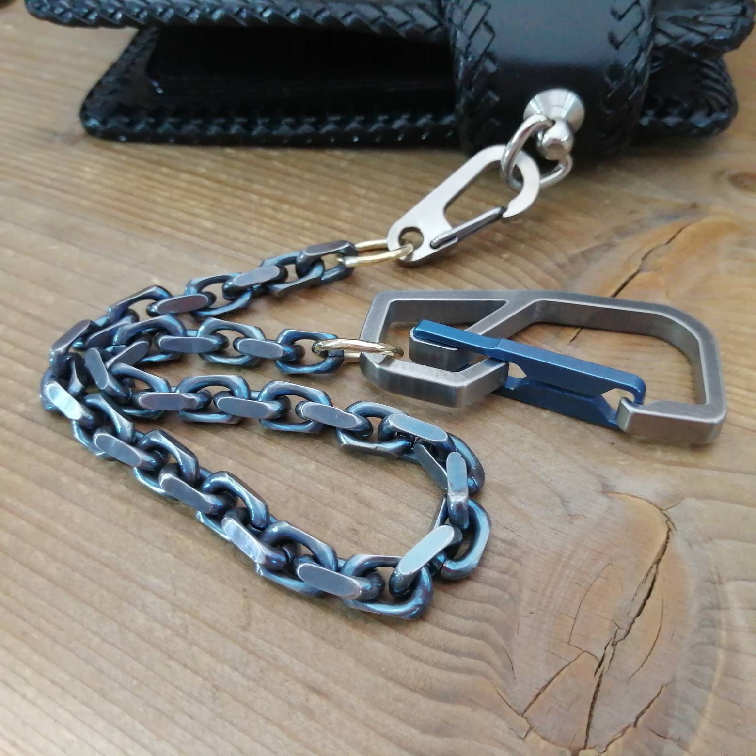 Classic wallet chain in Titanium and stainless steel boat chain