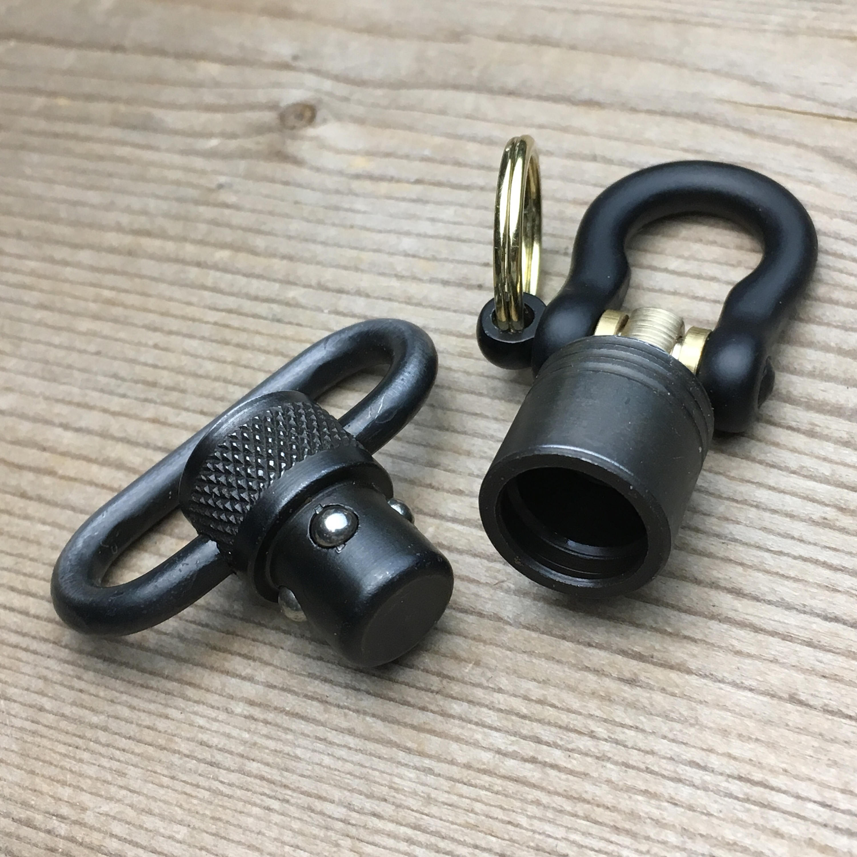 Quick detachable Swivel Connector Keychain