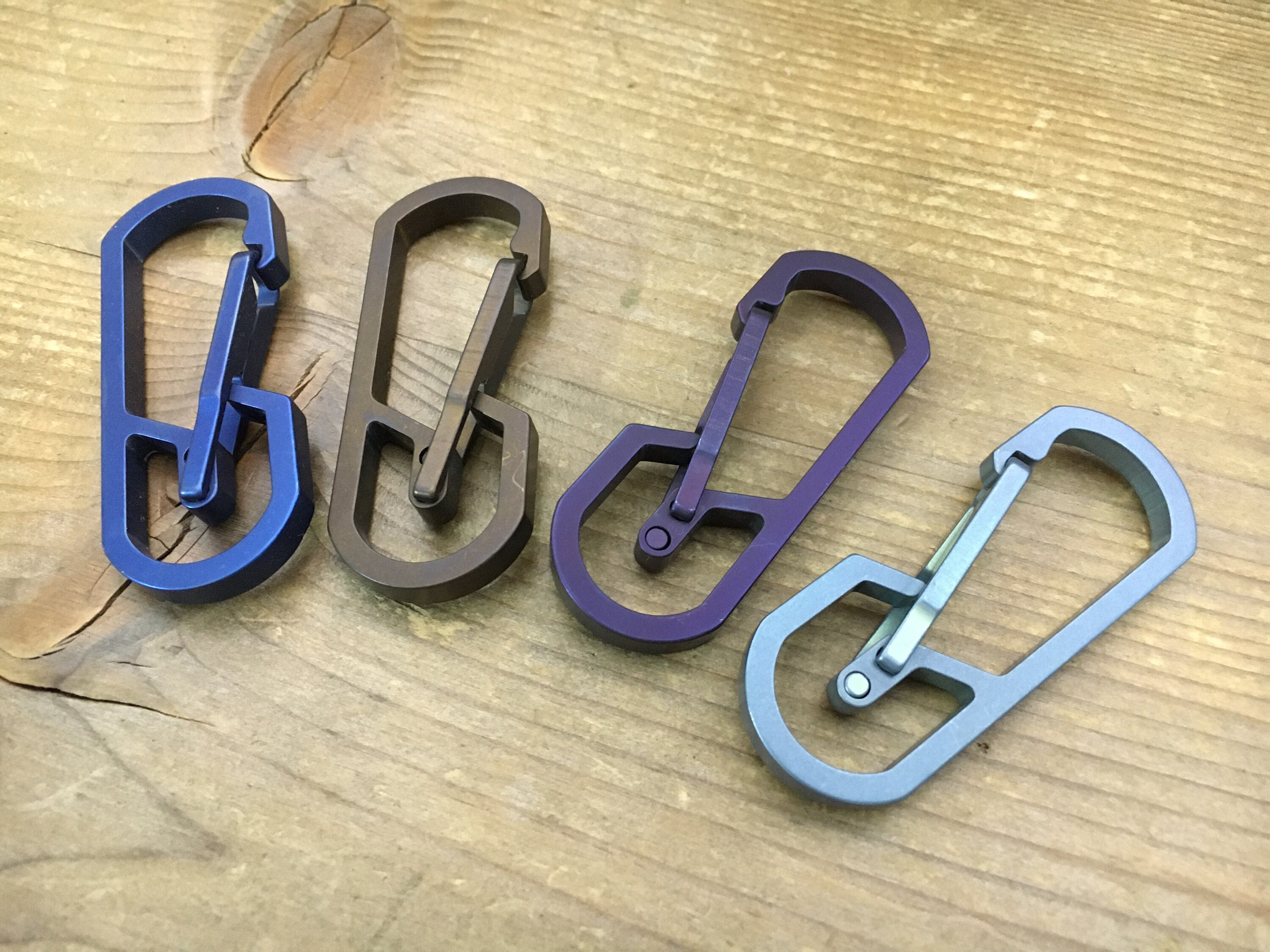 Titanium Edc Carabiner Keychain TypeII / Round Base