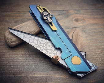 The Raven Green / Customized Knife Cutter / Titanium