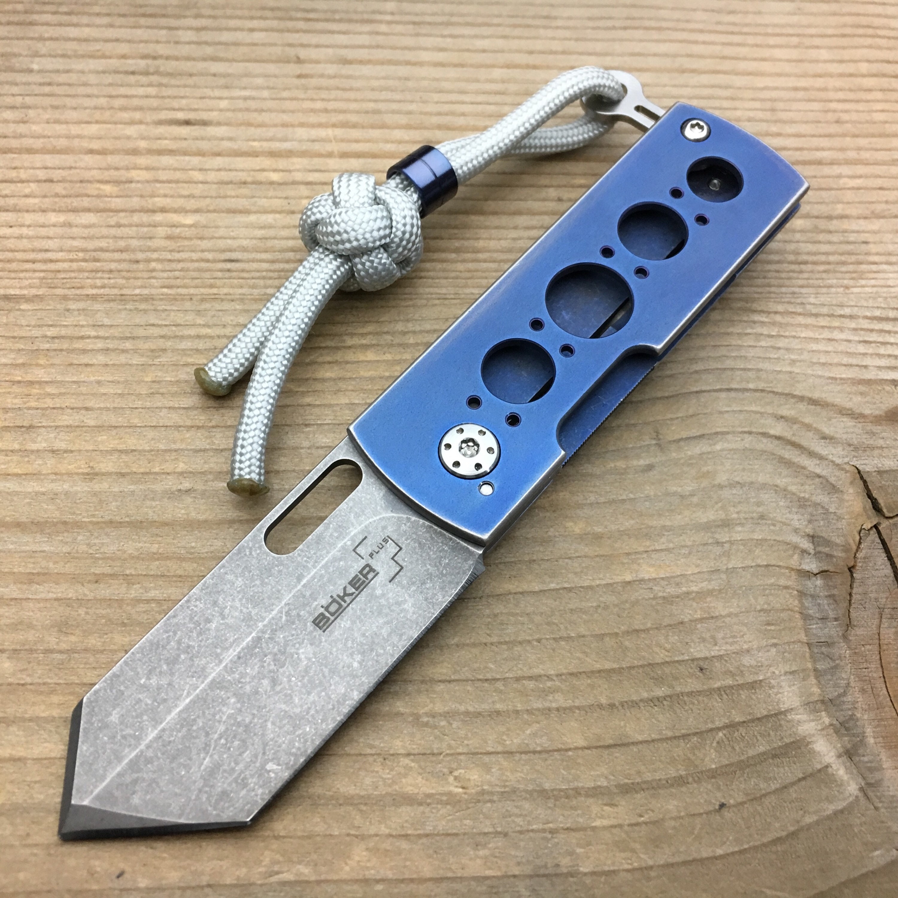 Mod. Folding Knife Money Clip / by Boker Pelican