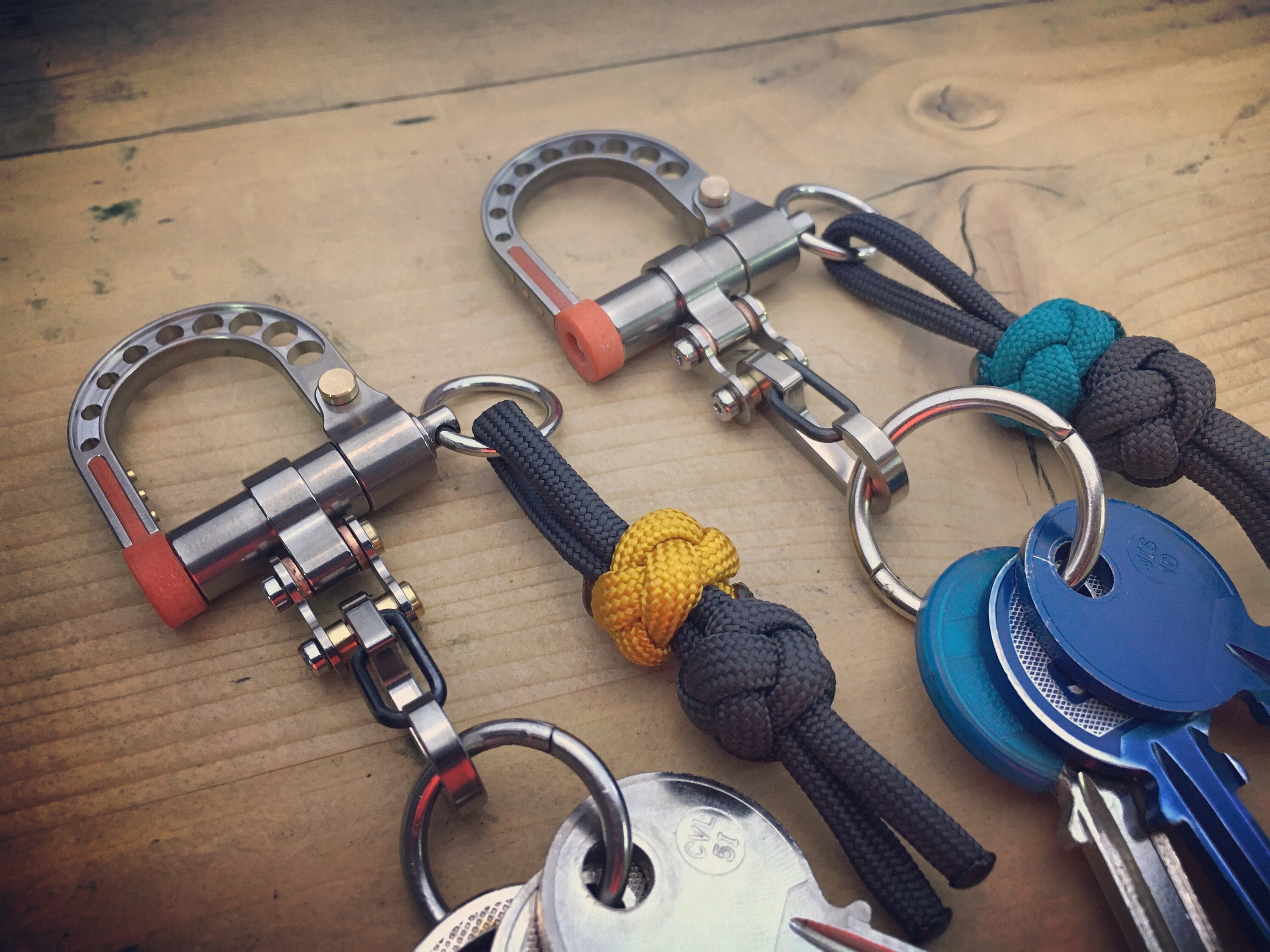 EDC Ti-shackle Carabiner Keychain / With Mini Bike-link Carabiner / Pure  Titanium 