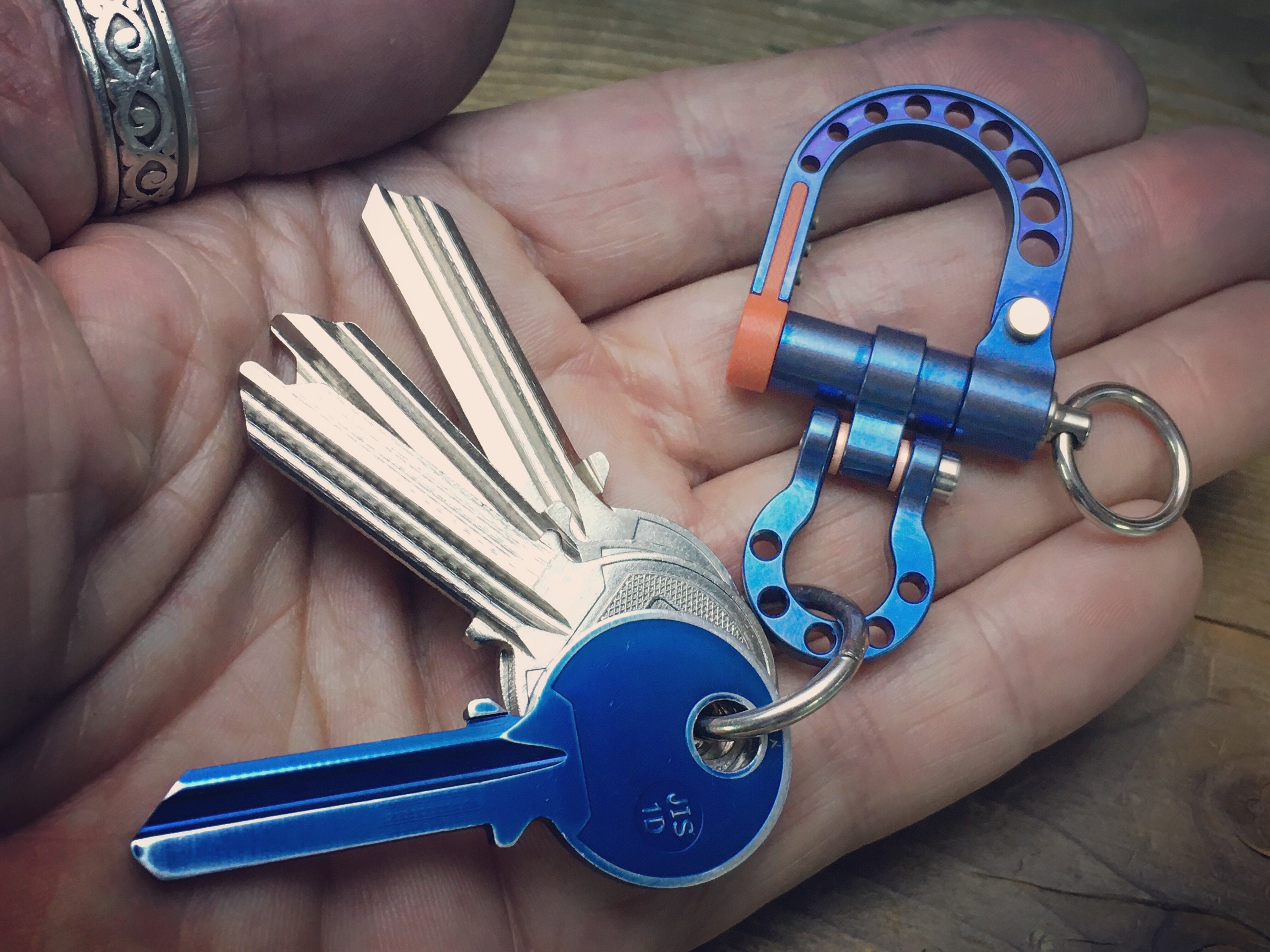 EDC Titanium Keychain, Key Ring, Carabiner, Copper Anodize, Slight Hues Of  Pink