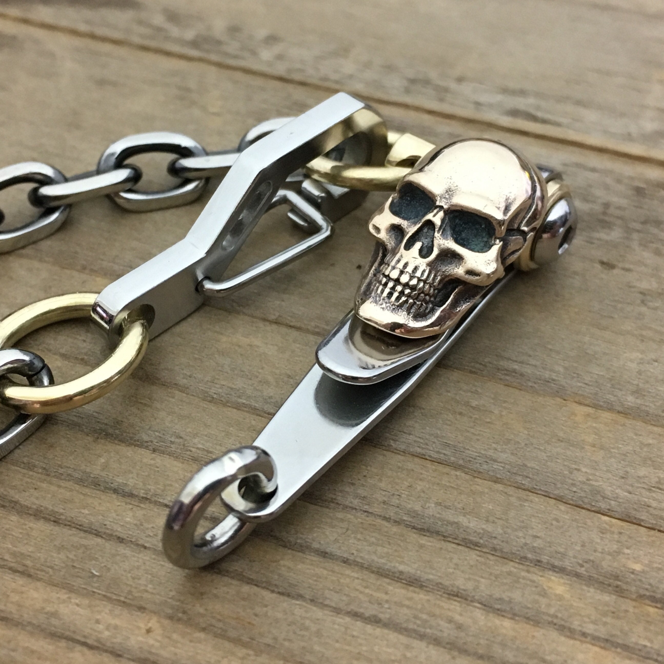 Suspension Clip Keychain with distributor and Security Chain