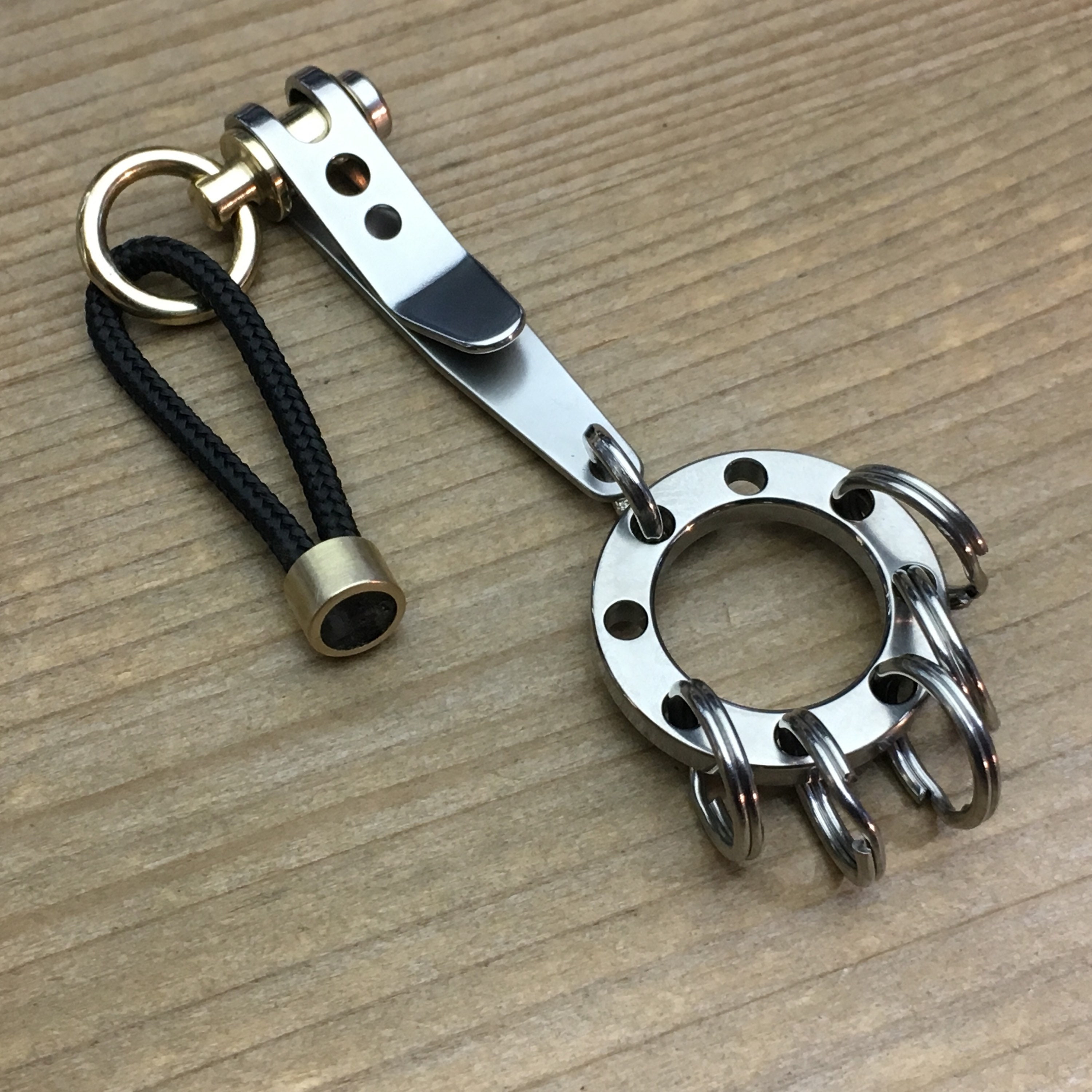 Suspension Clip Key Ring distributor / Polished
