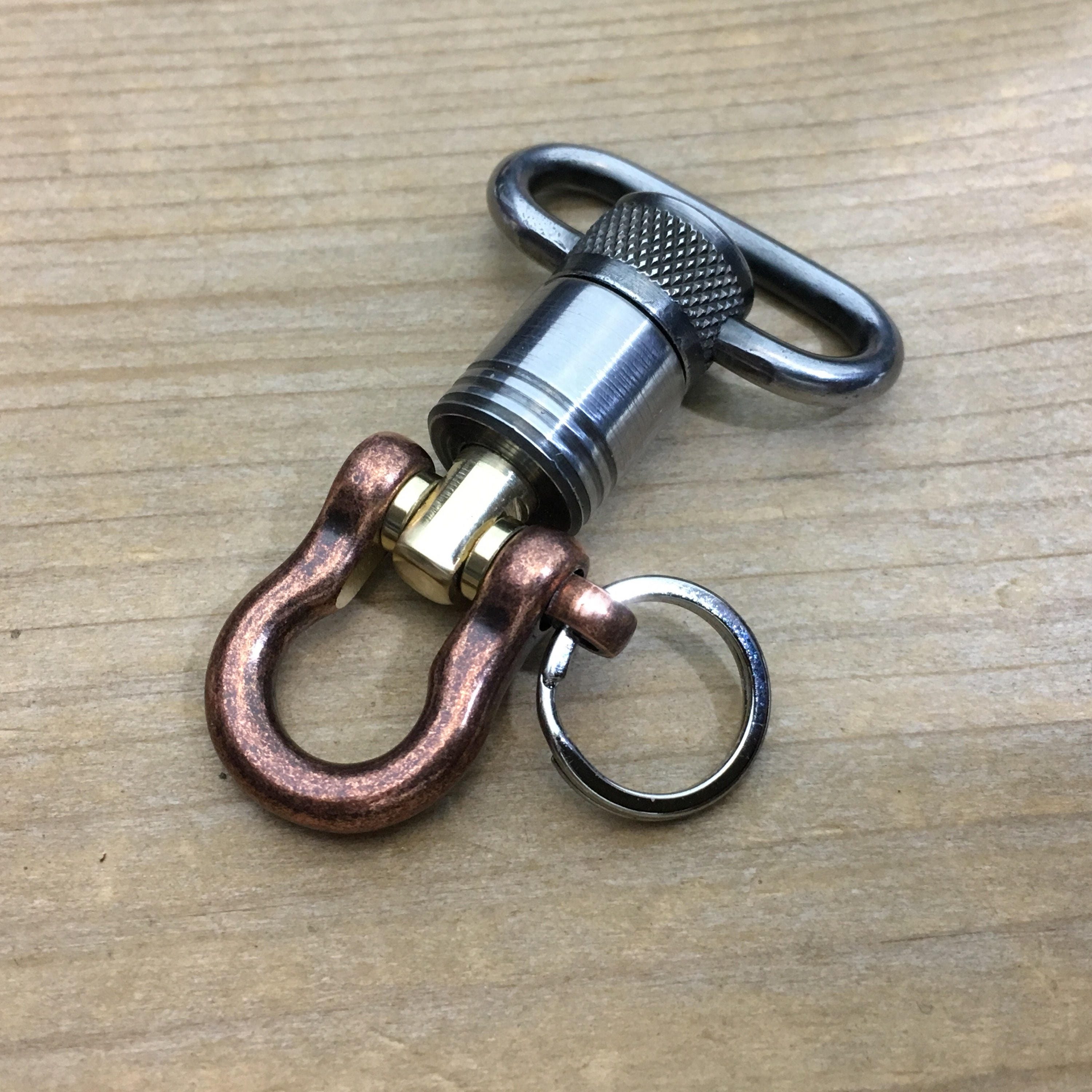 Quick detachable Swivel Connector Keychain
