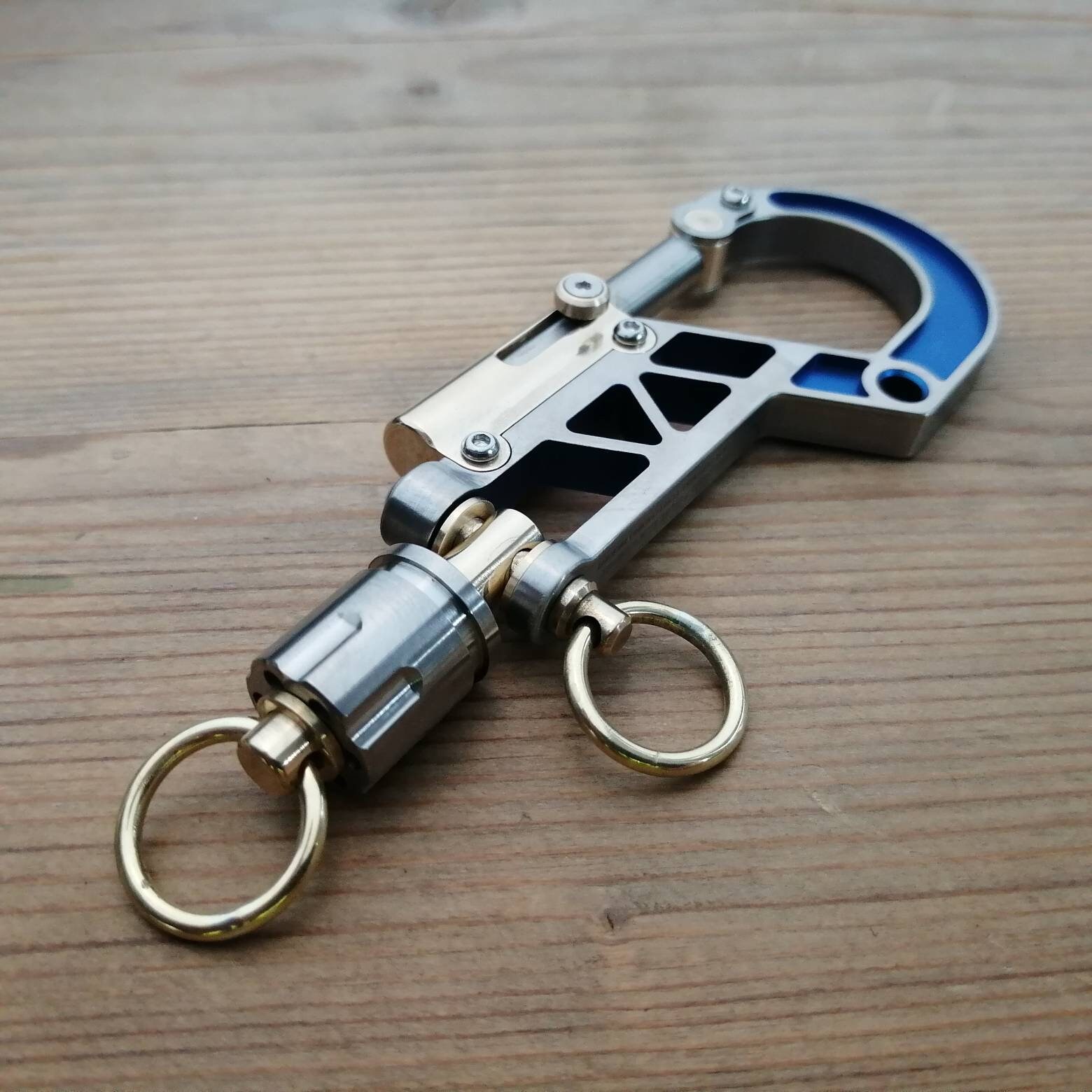 Bolt Carabiner / Titanium Edc Key Carabiner