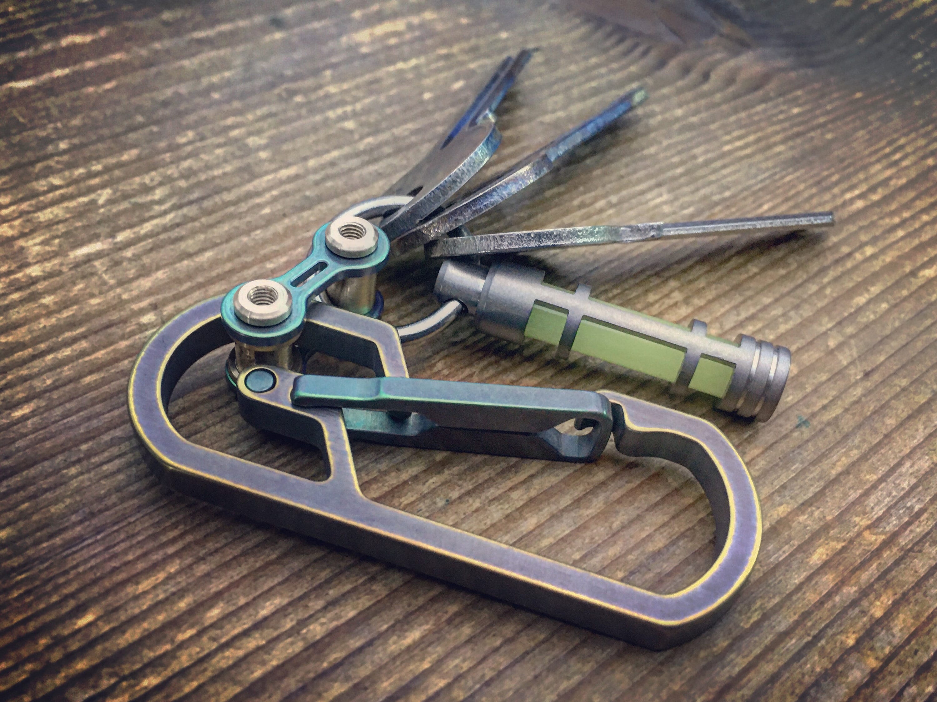 Titanium Key Carabiner EDC keychain with Titanium BikeLink Kit