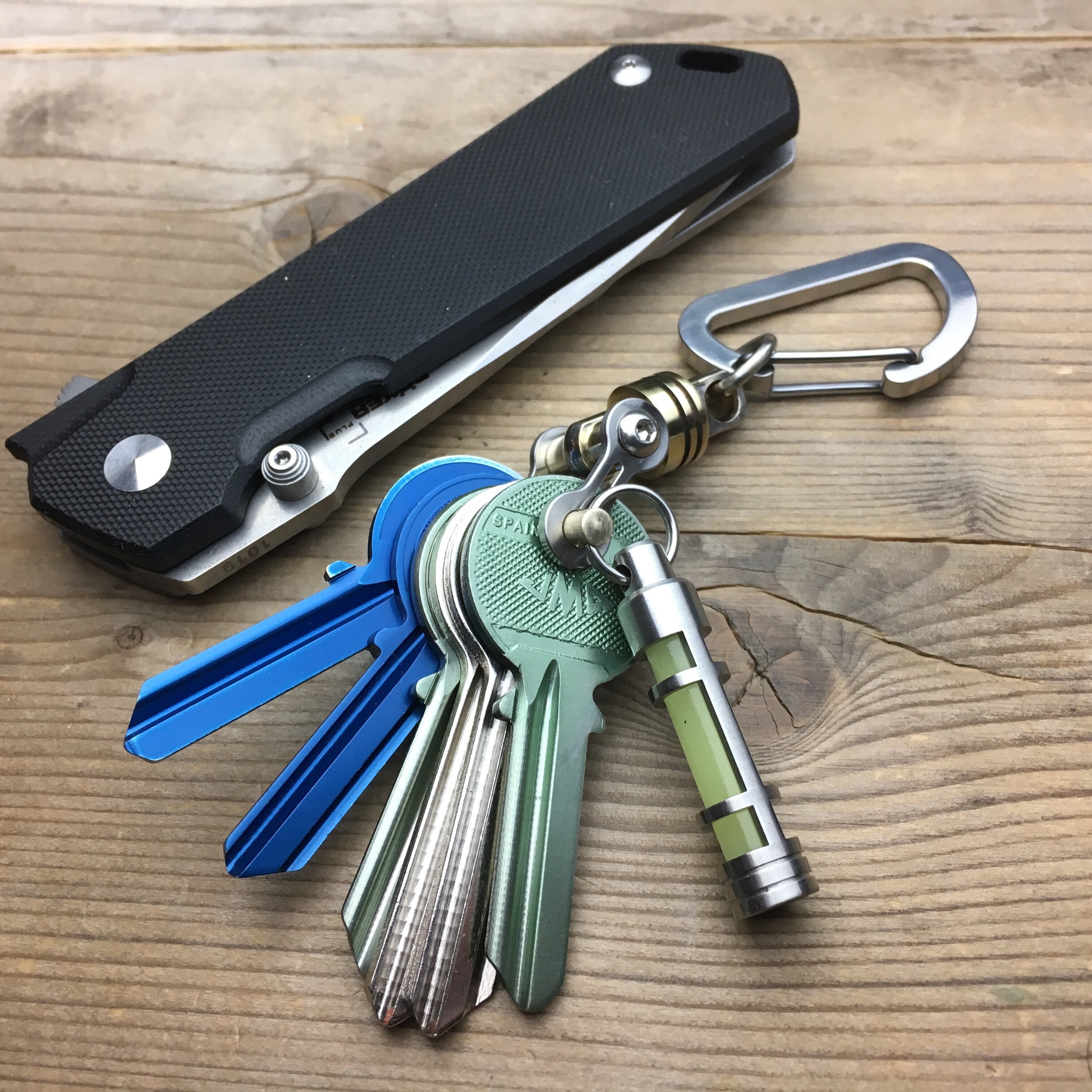 Edc Keychain / Swivel TiBikeLink Locator1B