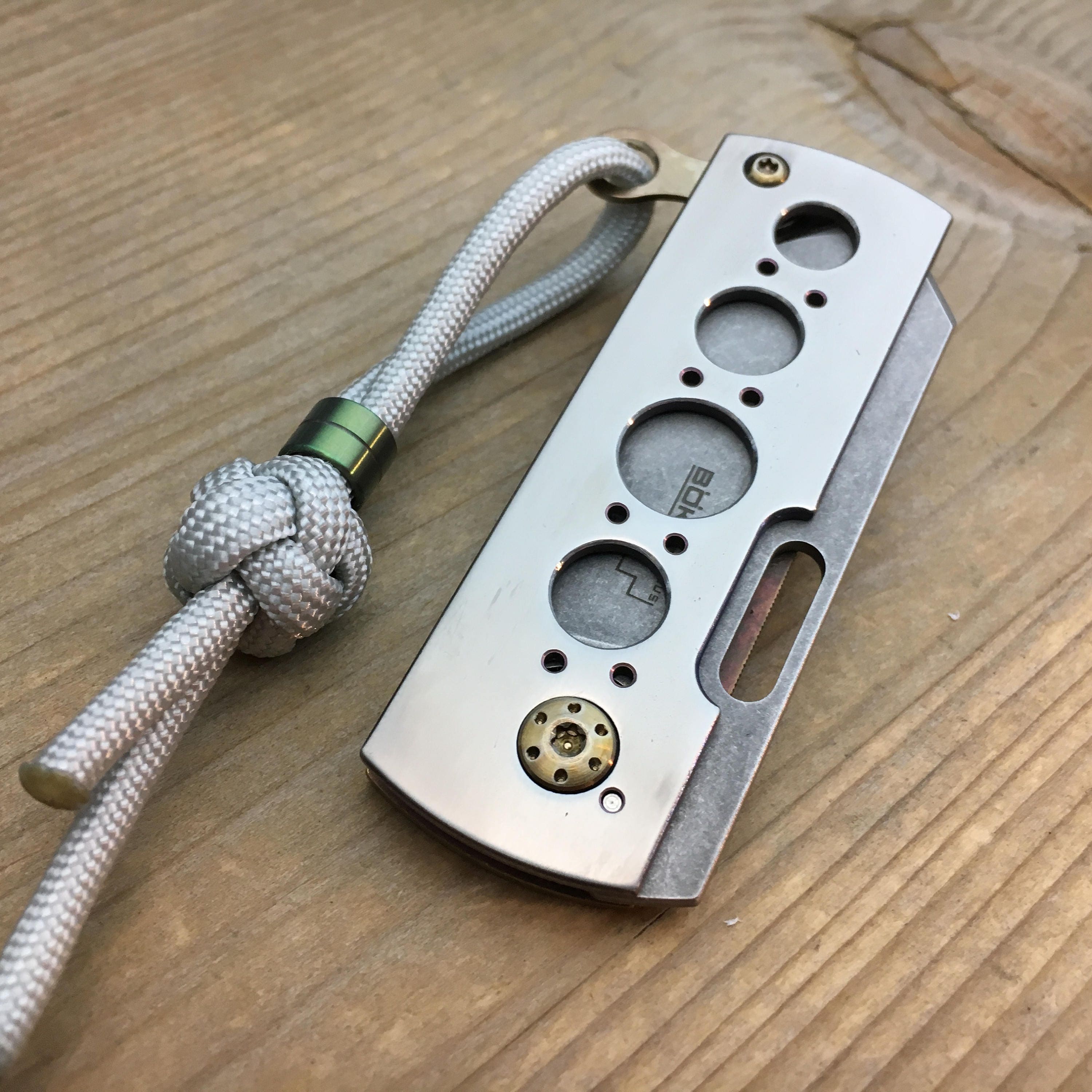 Mod. Folding Knife Money Clip / by Boker Pelican