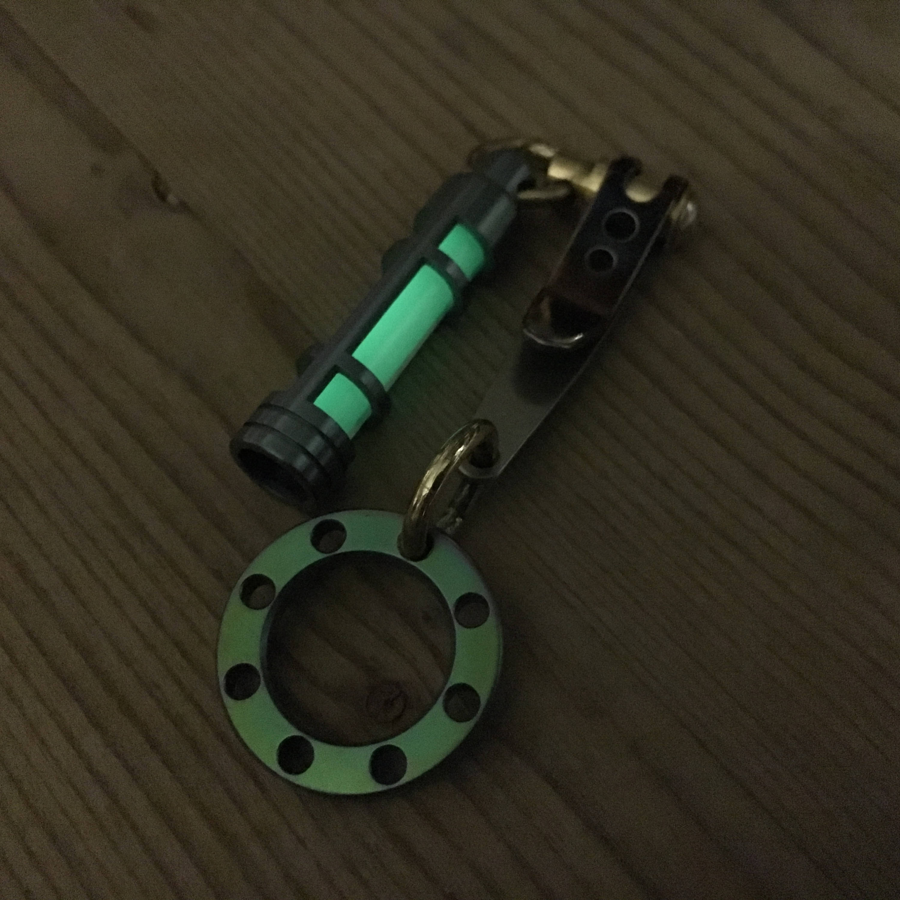 Suspension Clip Key Ring TiFOB Locator