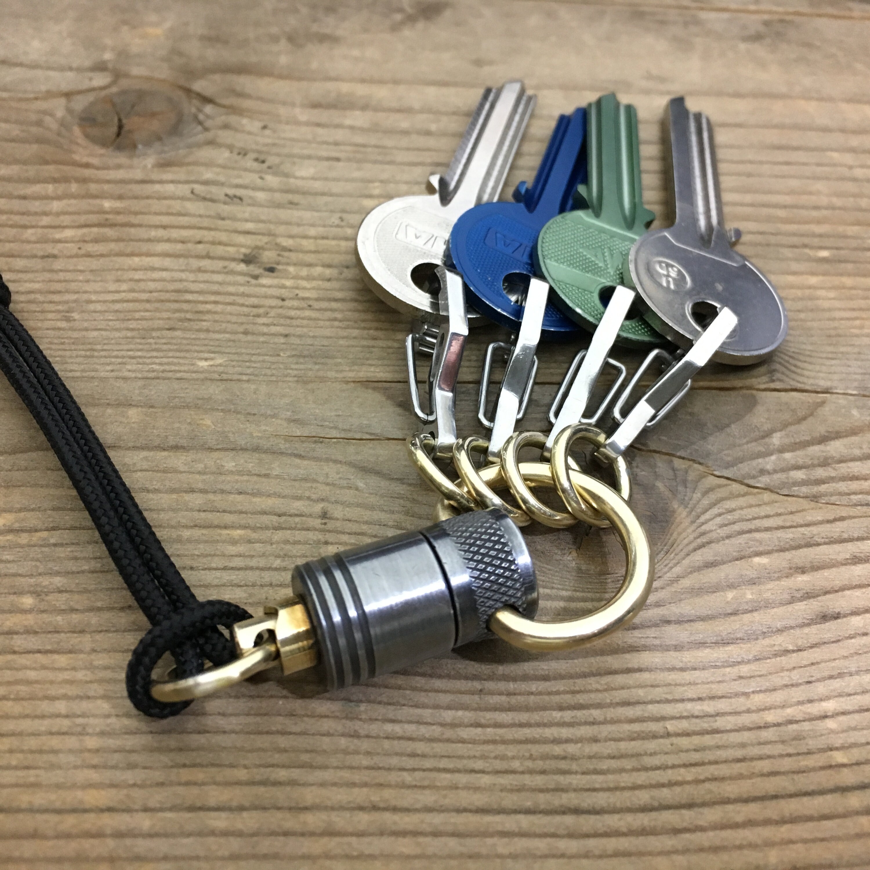 Quick detachable Swivel Connector Keyring