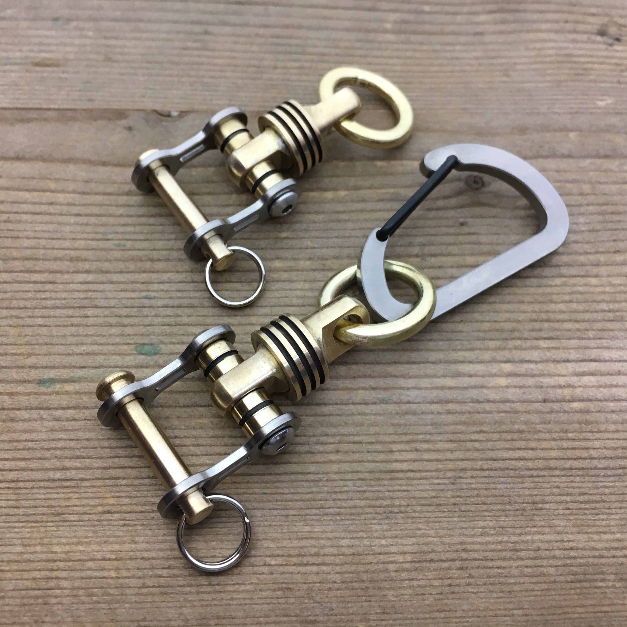 Biker Keychain with Swivel and Titanium BikeLink