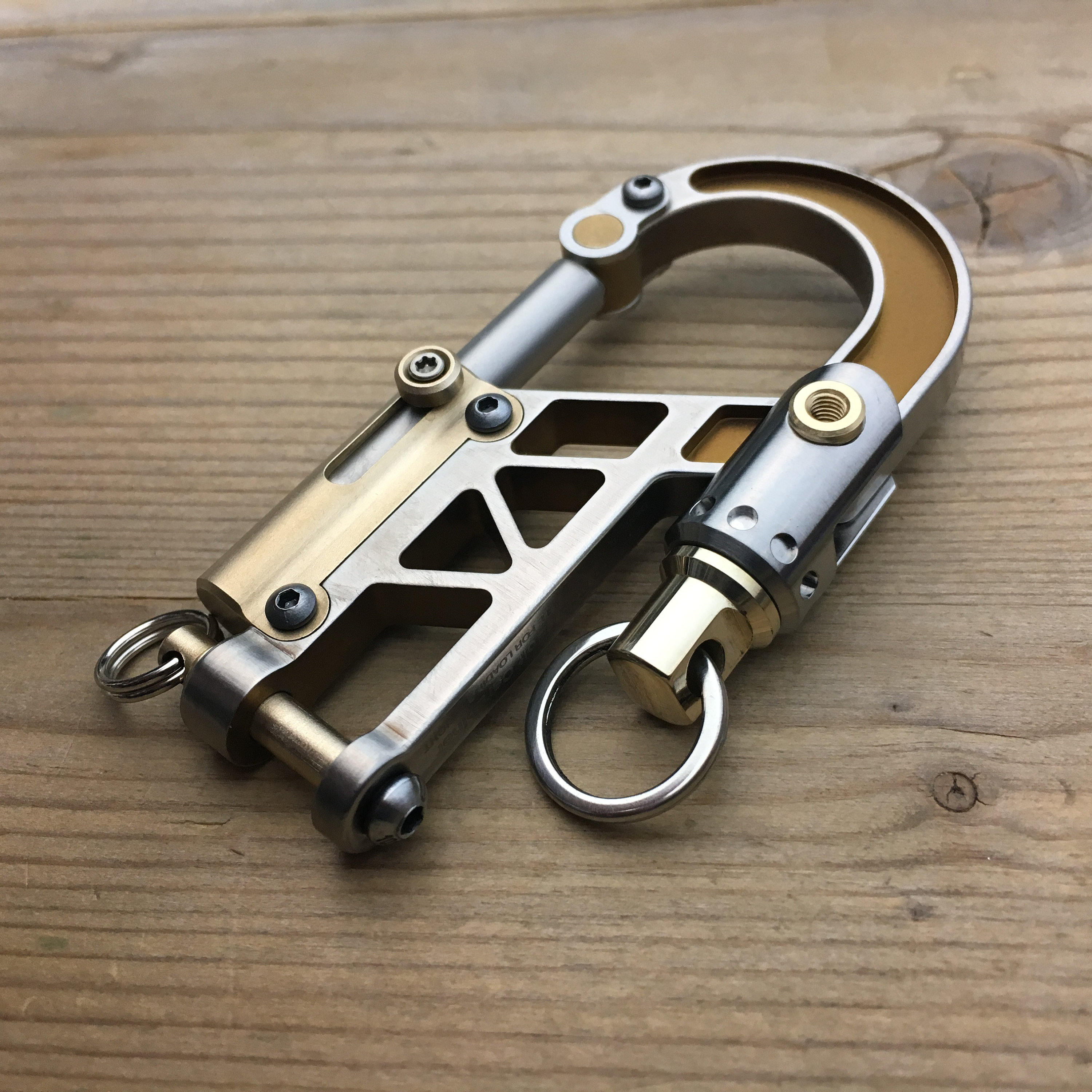 Edc Titanium Key Carabiner, The Bolt Carabiner / MOD