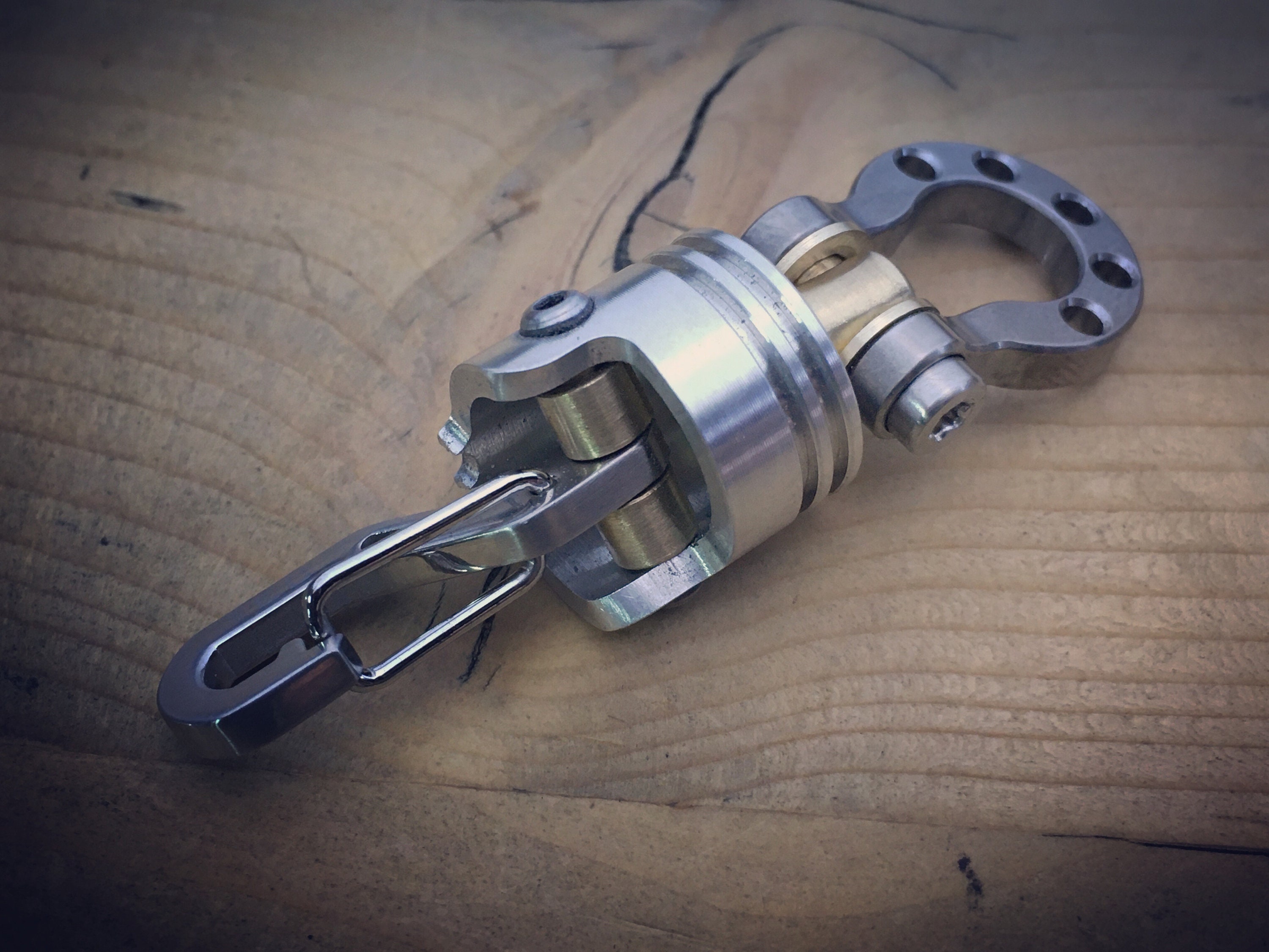 Rotating Skull Piston Bob connector / For making keyrings, wallet