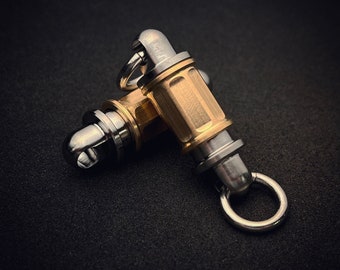 Titanium Quick release connector / keychain, Dogs, surveillance and security.