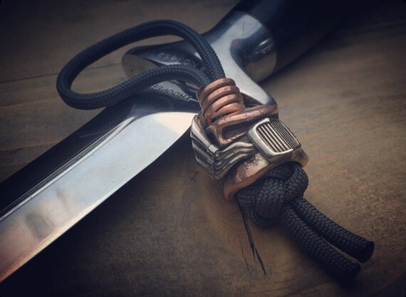 The Predator Truck / MOD - Decorative lanyard Bead