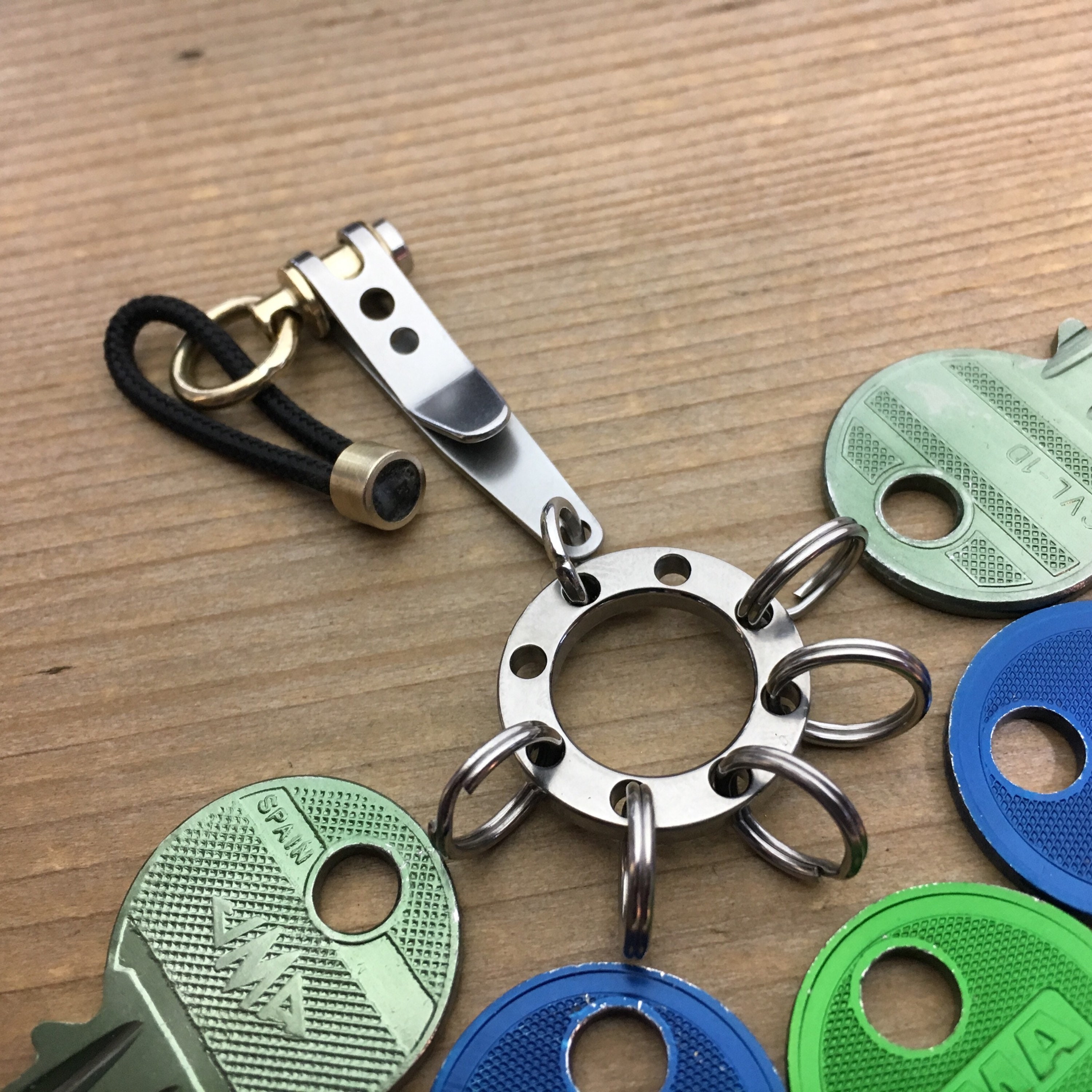 Suspension Clip Key Ring distributor / Polished